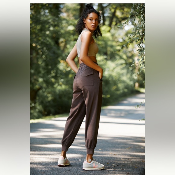 Varley Donovan Jogger Sweatpants in Brown Size S NWOT - Picture 2 of 4